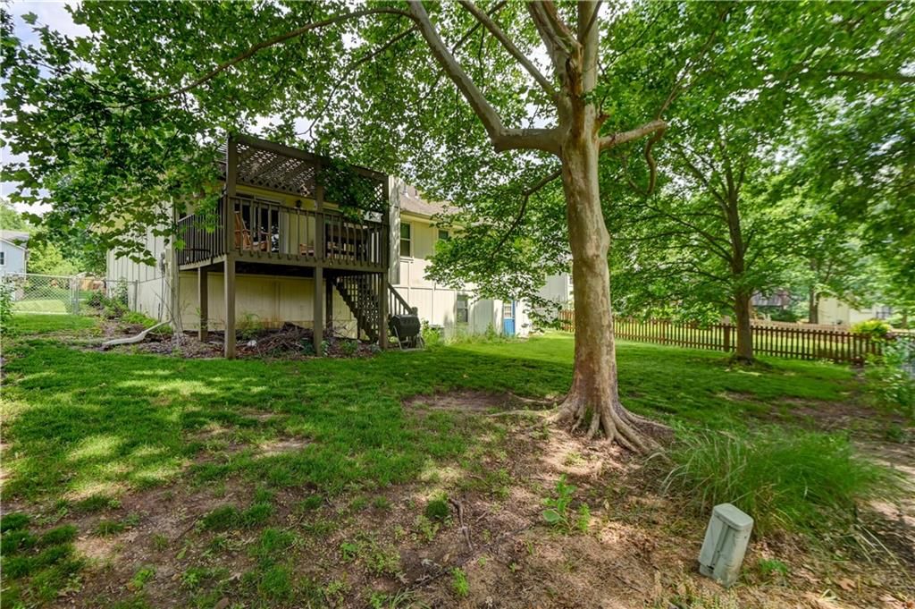 816 NE Bristol Drive — photo 43
