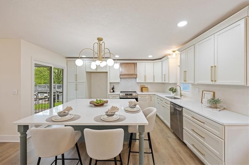 1062 NW South Shore Drive — photo 9