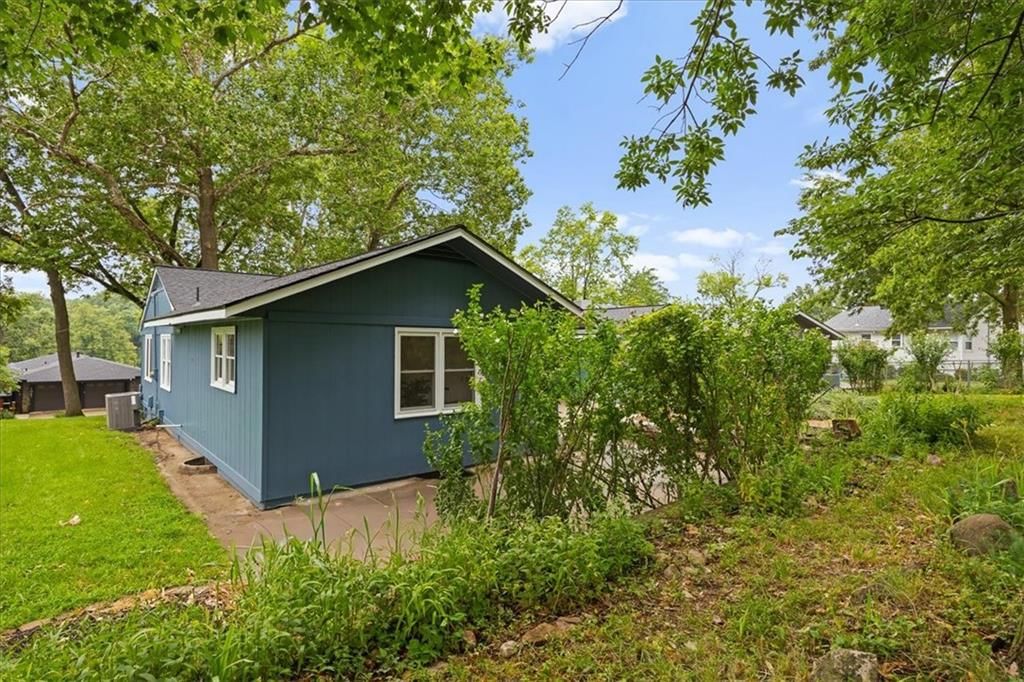 1062 NW South Shore Drive — photo 26