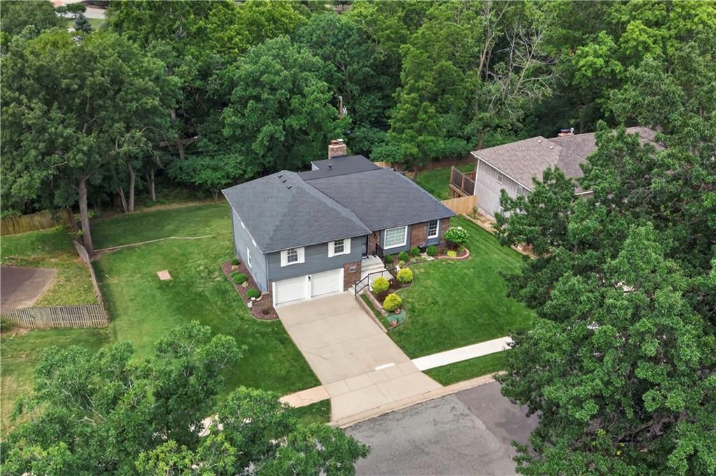10112 Oakridge Drive — photo 4