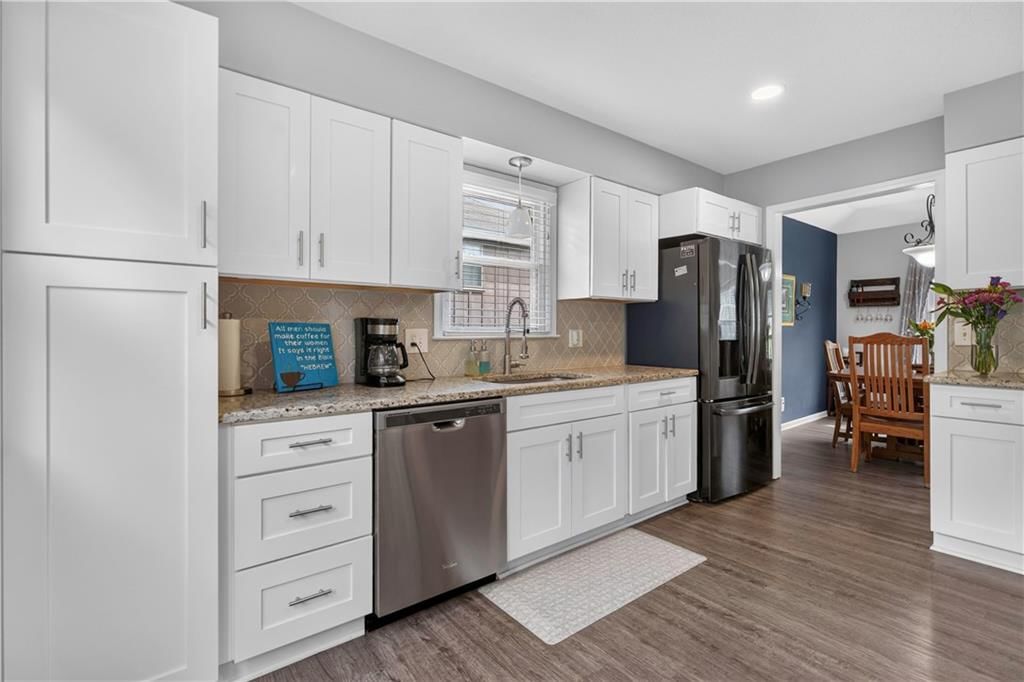10112 Oakridge Drive — photo 16