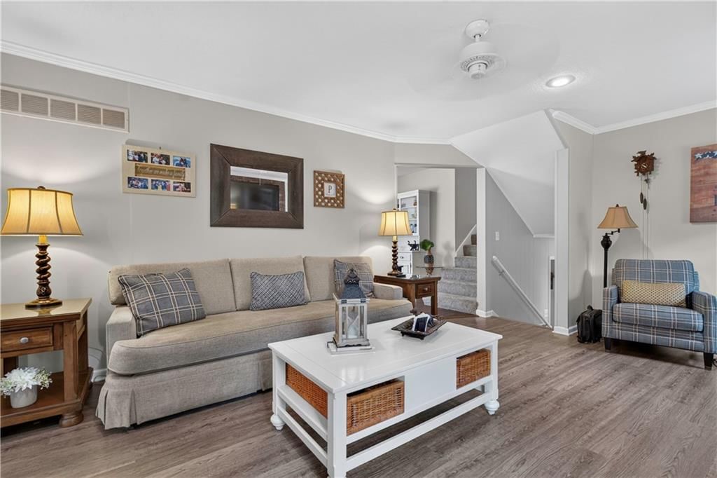 10112 Oakridge Drive — photo 21