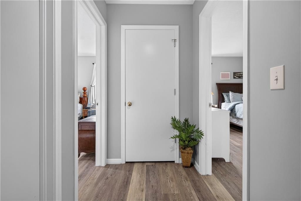 10112 Oakridge Drive — photo 26