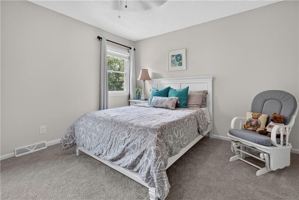 10112 Oakridge Drive — photo 40
