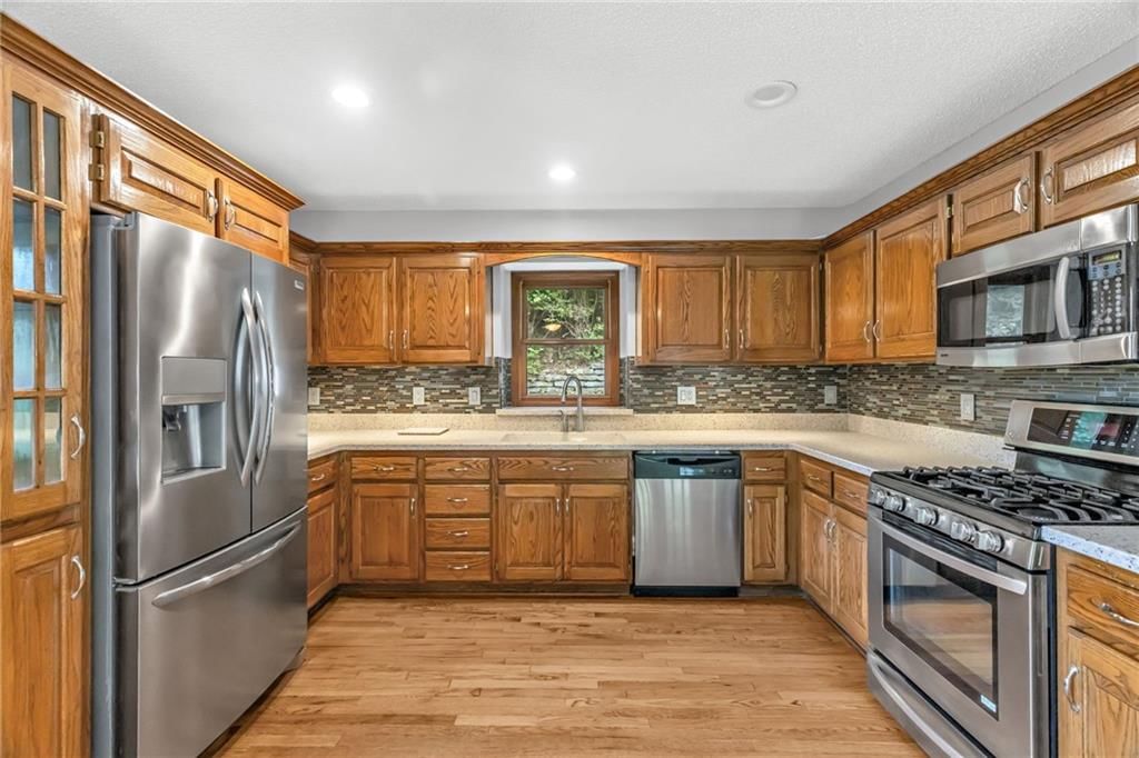 4514 NW Apache Drive — photo 10
