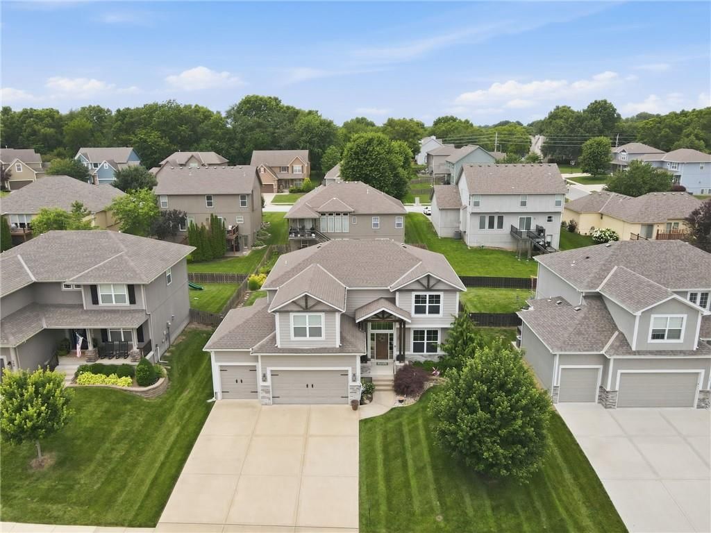 342 SE HIGHLAND PARK Drive — photo 37