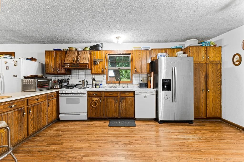 3252 SW Warnicks Road — photo 11