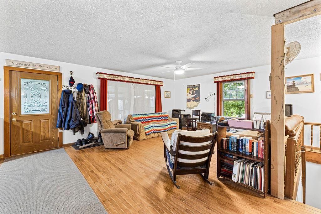 3252 SW Warnicks Road — photo 13