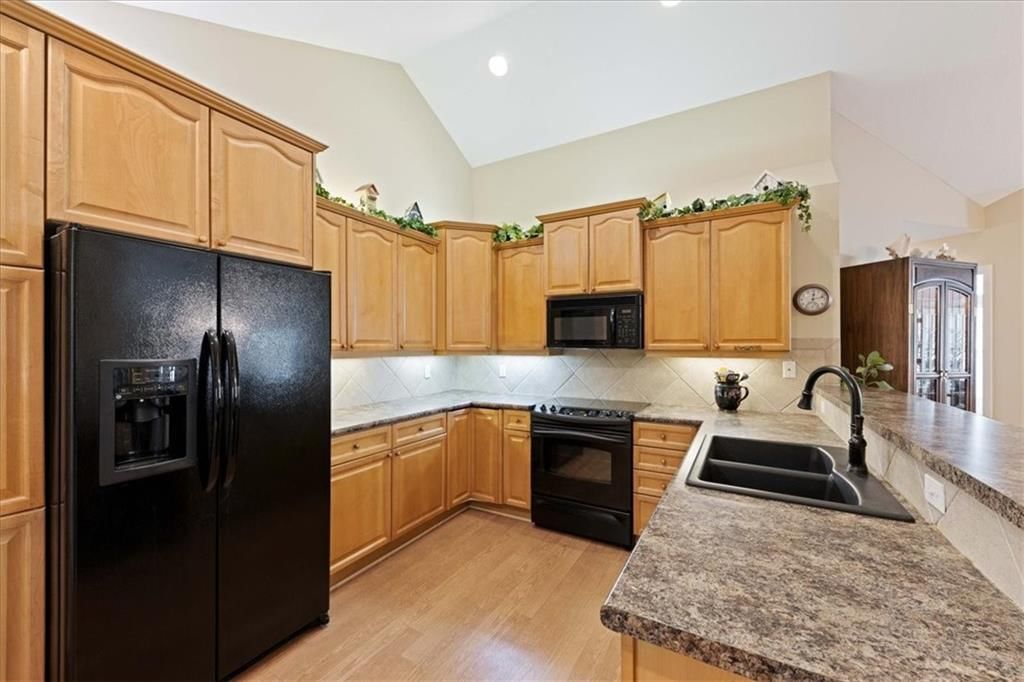 23131 W 71ST Terrace — photo 16