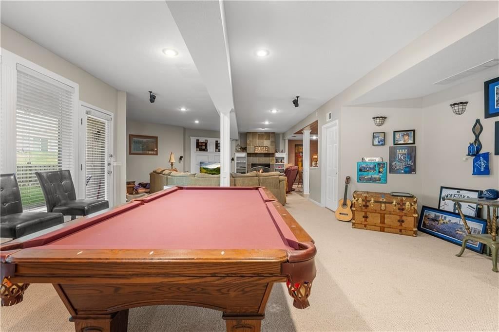 713 NE Plumbrook Place — photo 42