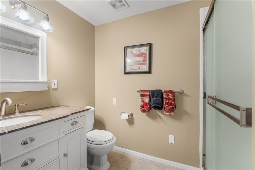 713 NE Plumbrook Place — photo 44