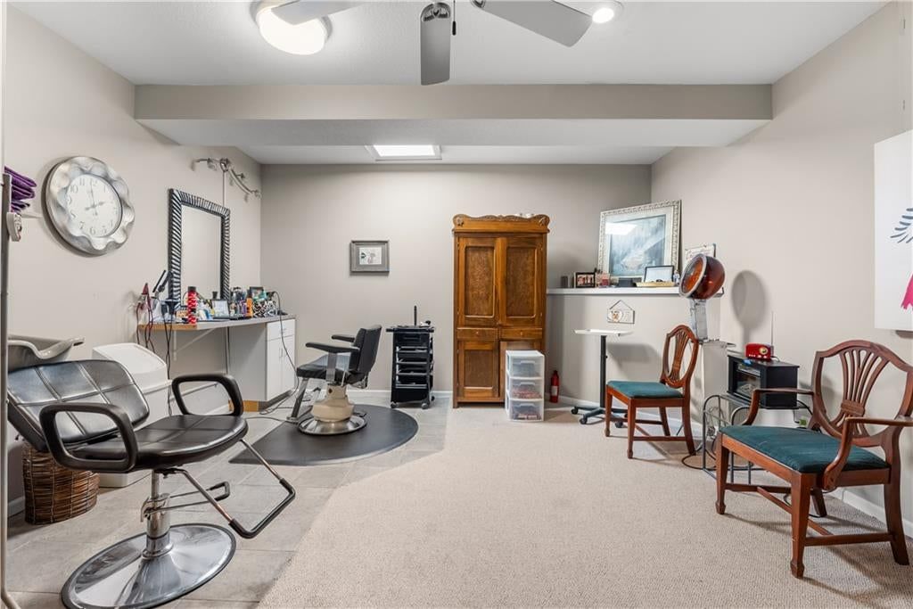 713 NE Plumbrook Place — photo 45