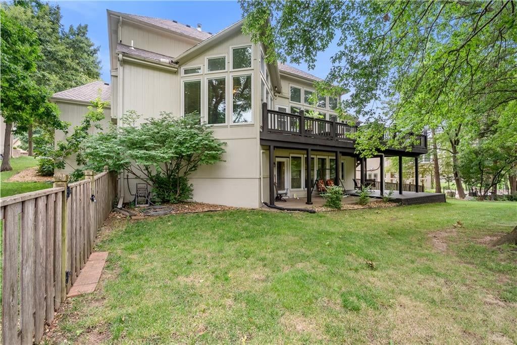 713 NE Plumbrook Place — photo 51