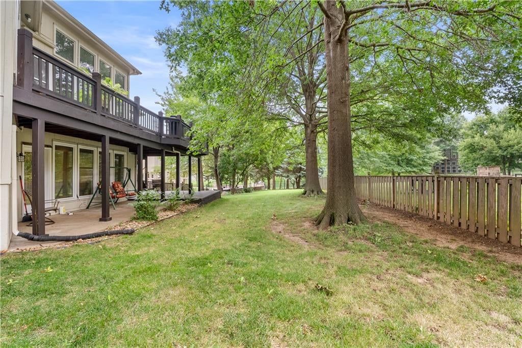 713 NE Plumbrook Place — photo 53