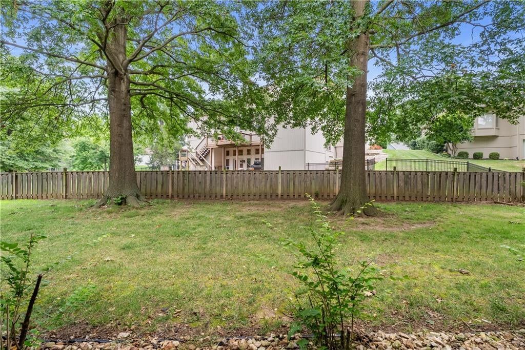 713 NE Plumbrook Place — photo 54