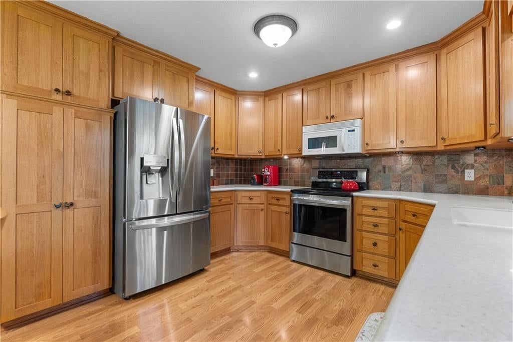 1312 SW Sunrise Drive — photo 7
