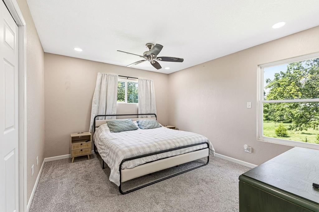 24635 Icon Road — photo 11