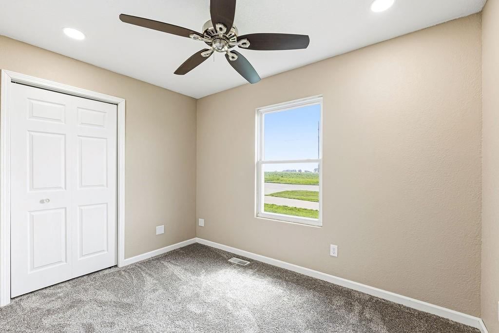 24635 Icon Road — photo 18