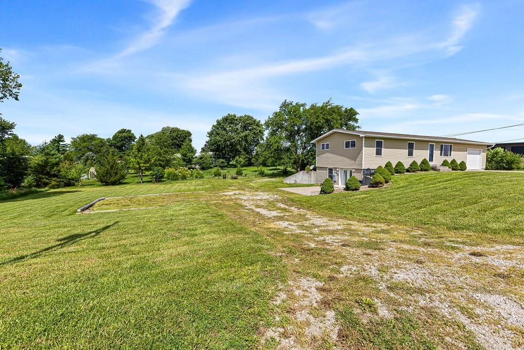 24635 Icon Road — photo 35