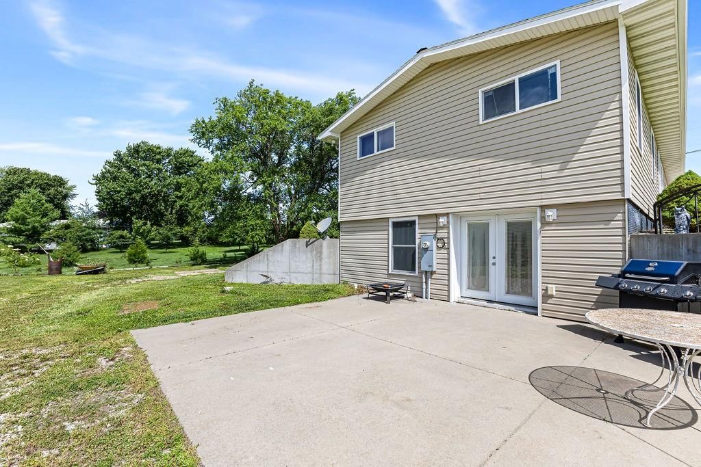 24635 Icon Road — photo 36