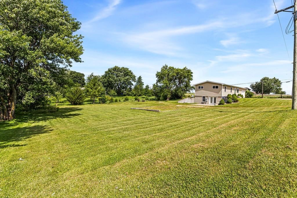 24635 Icon Road — photo 37