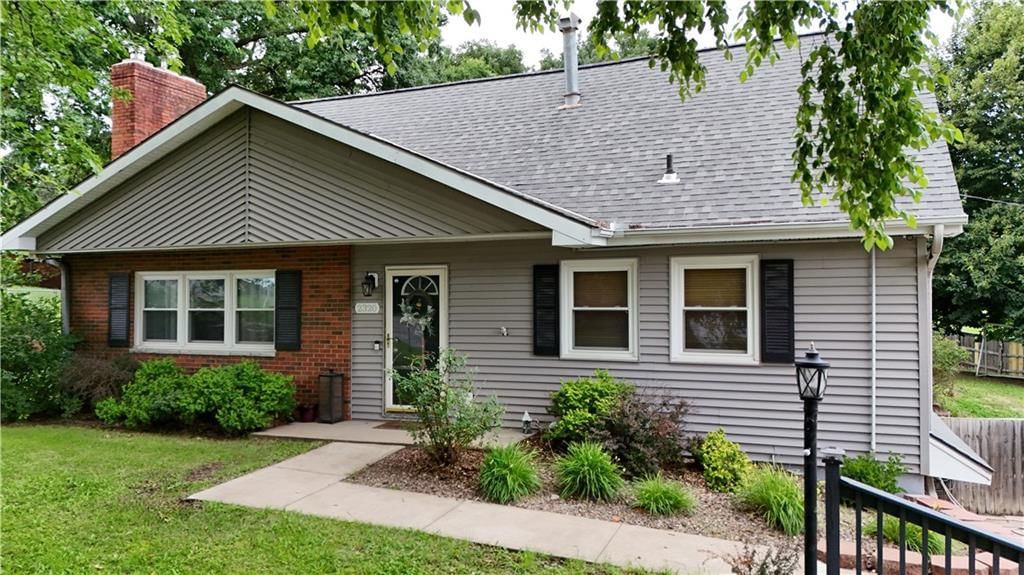 2320 N 33rd Street Terrace, St Joseph, MO