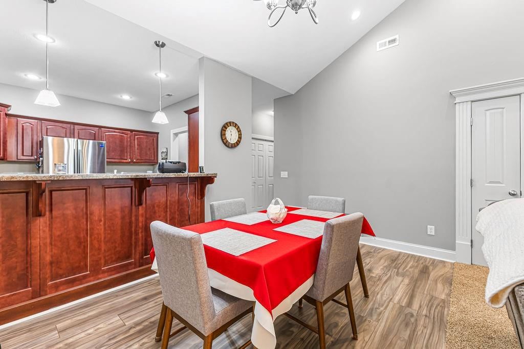 3738 Charles Street — photo 11