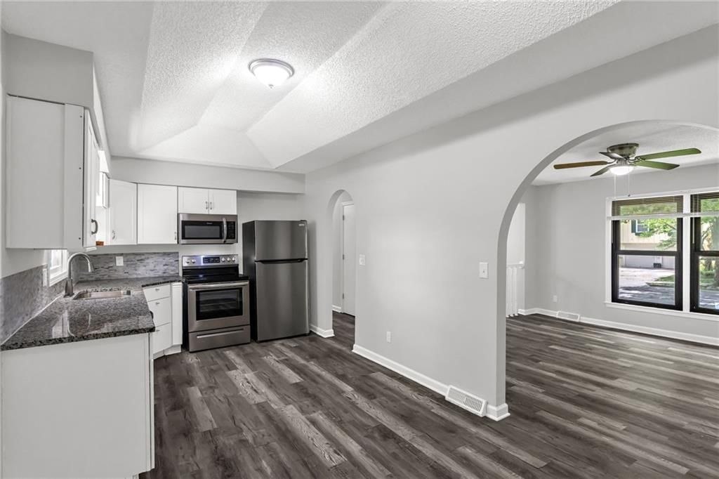 7314 NW 77th Terrace — photo 9