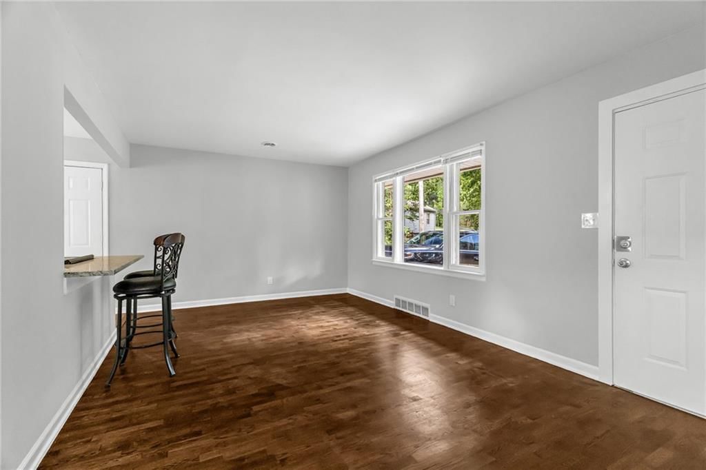 5314 Edith Court — photo 4
