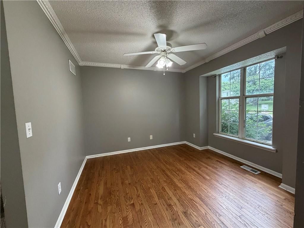 9629 W 51st Street — photo 3