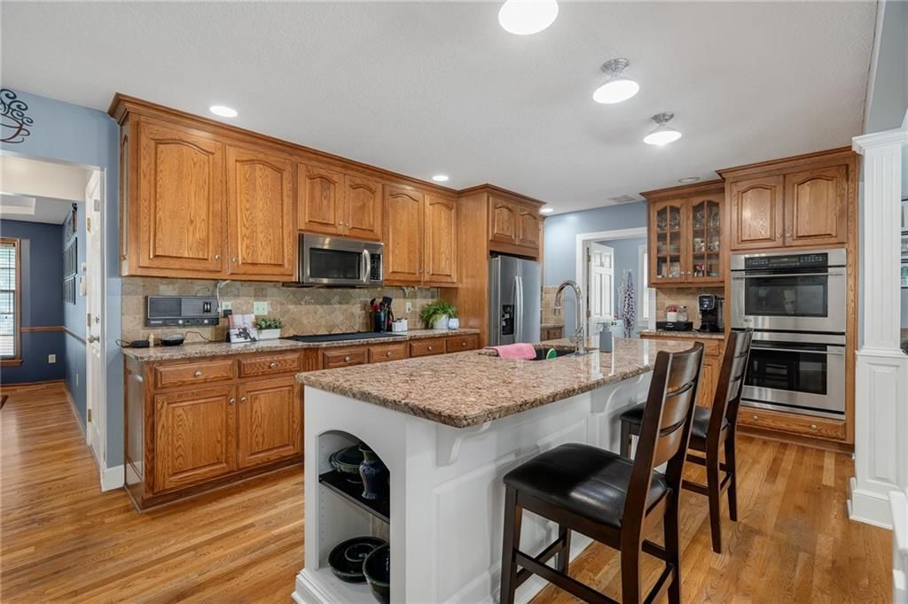 8408 W 115th Street — photo 8