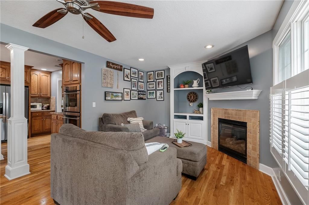 8408 W 115th Street — photo 13