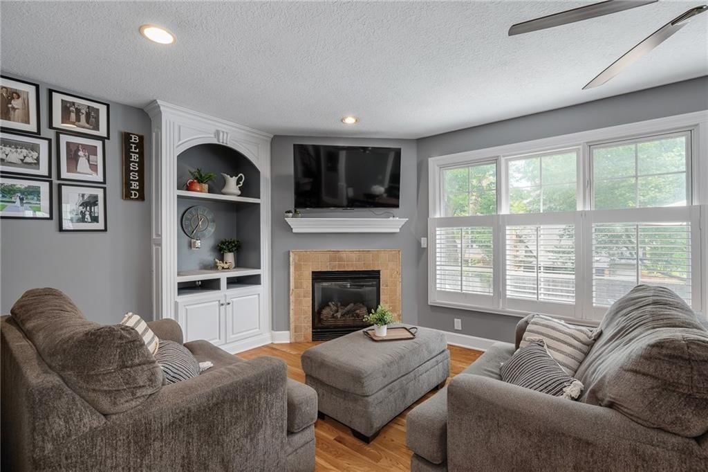8408 W 115th Street — photo 14