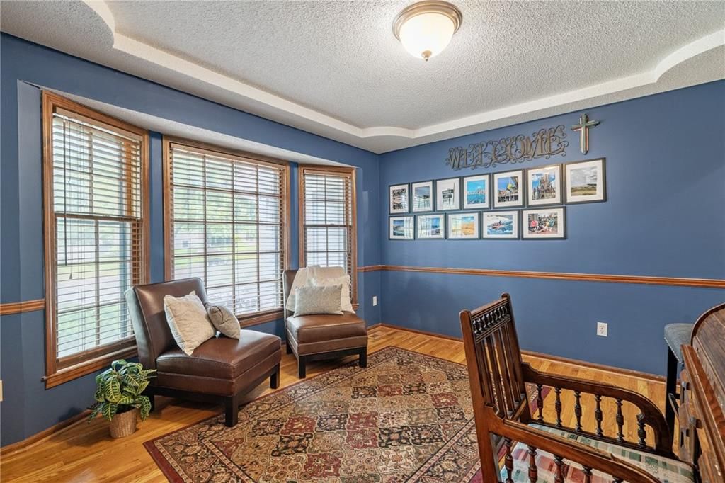 8408 W 115th Street — photo 15