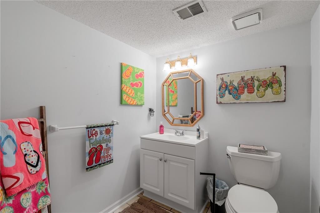 8408 W 115th Street — photo 33
