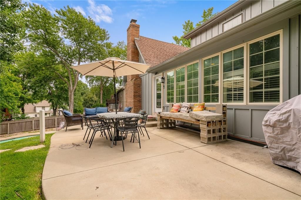 8408 W 115th Street — photo 35