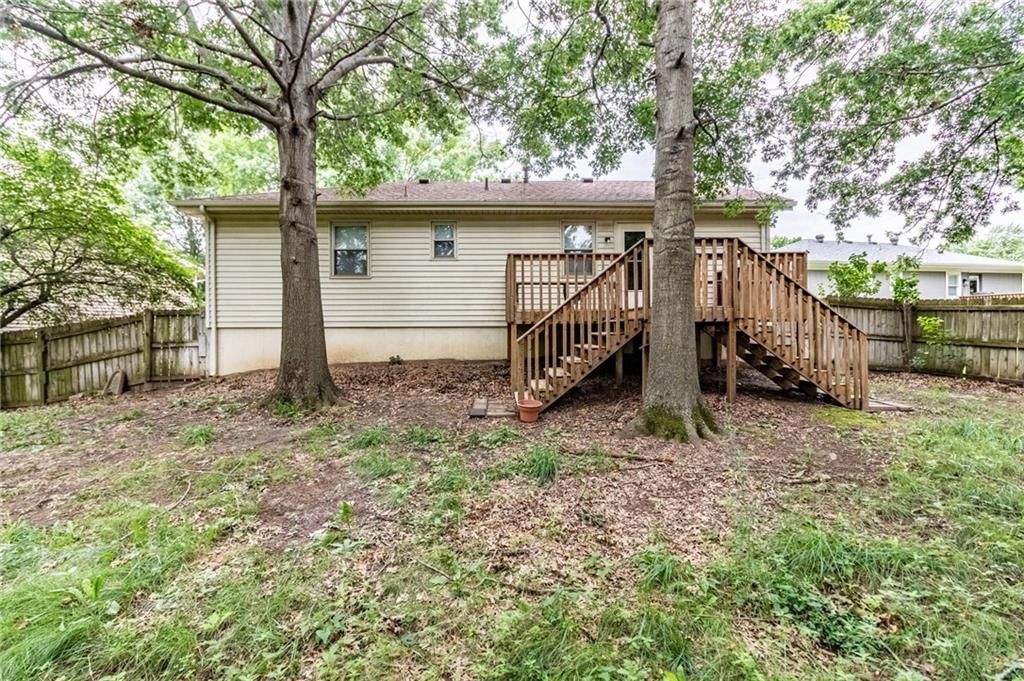 807 Britany Drive — photo 5