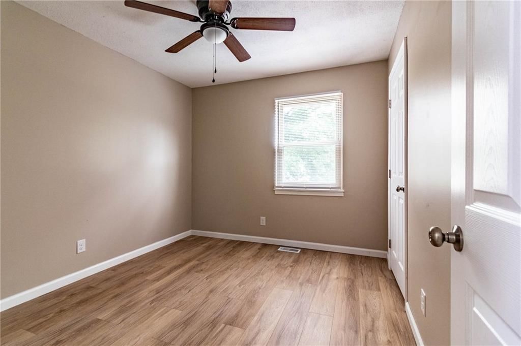 807 Britany Drive — photo 18