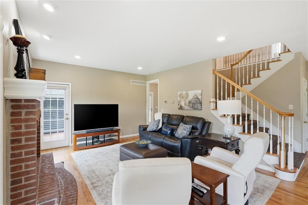 25290 Quivira Road — photo 13