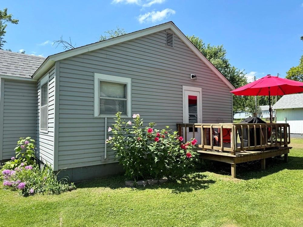 704 S Main Street — photo 20