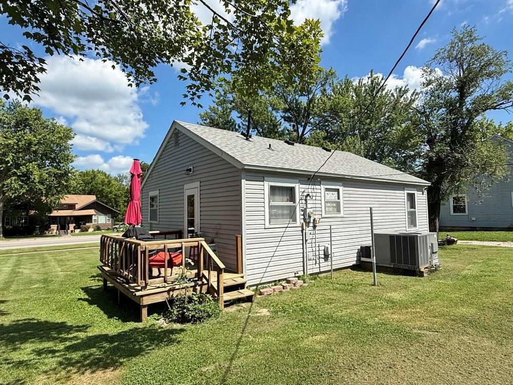 704 S Main Street — photo 21