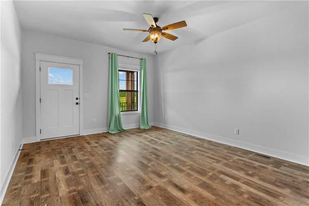 1121 S Minton Road — photo 4