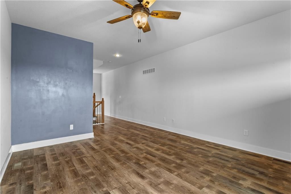 1121 S Minton Road — photo 5
