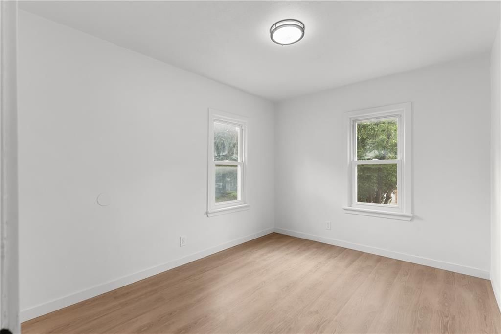 3905 N Spruce Avenue — photo 9