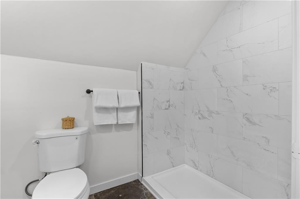 3905 N Spruce Avenue — photo 14