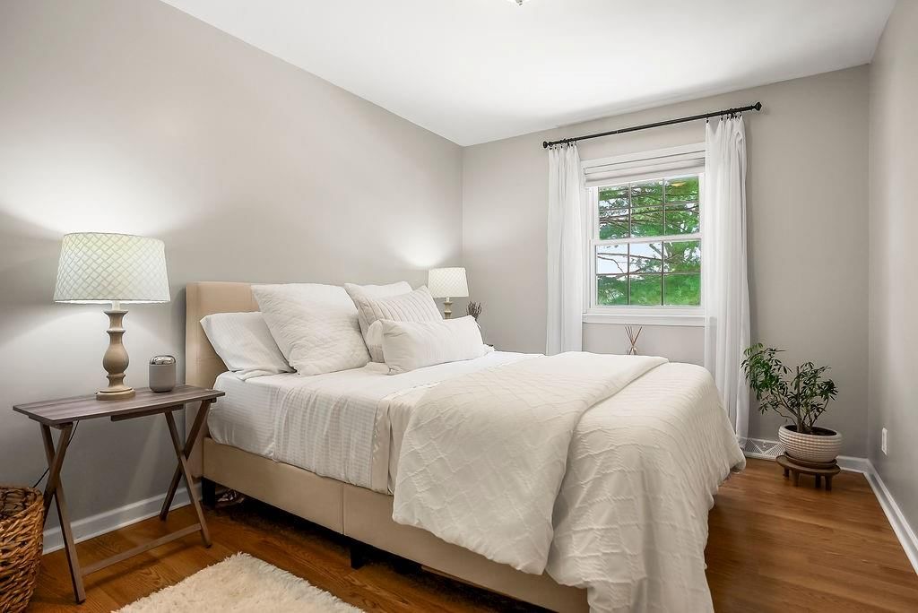 516 Oakbrook Drive — photo 12