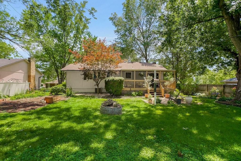 516 Oakbrook Drive — photo 27