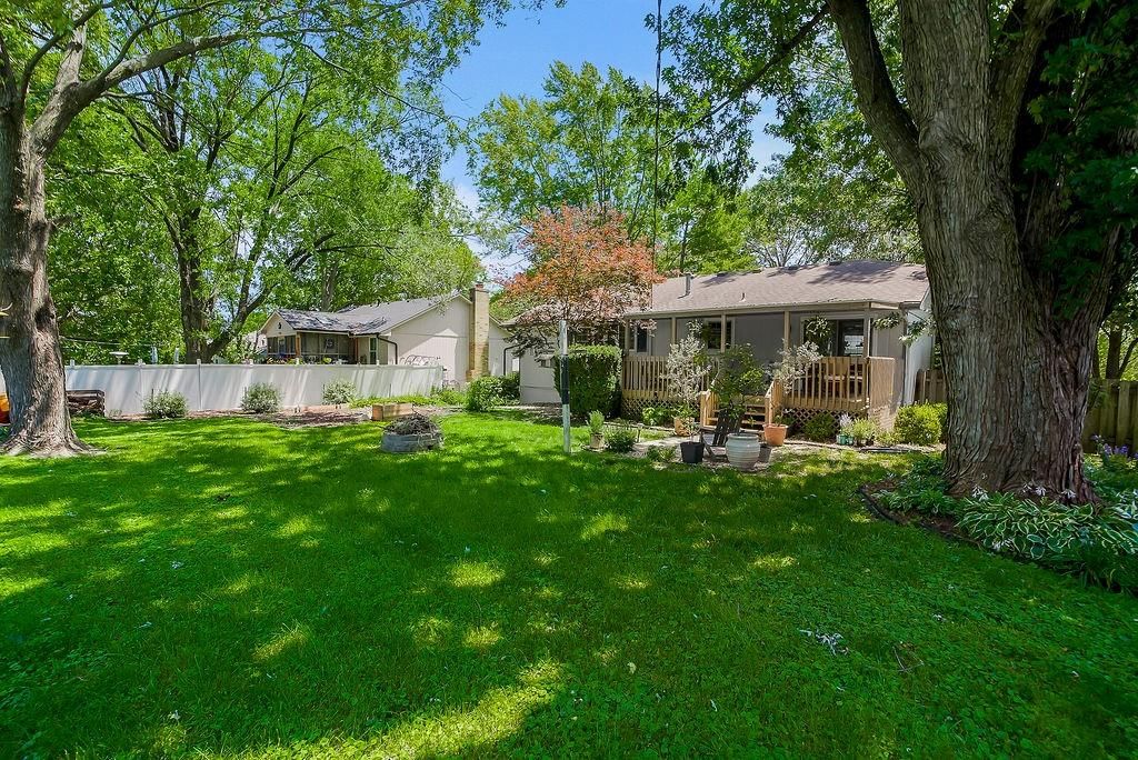516 Oakbrook Drive — photo 28