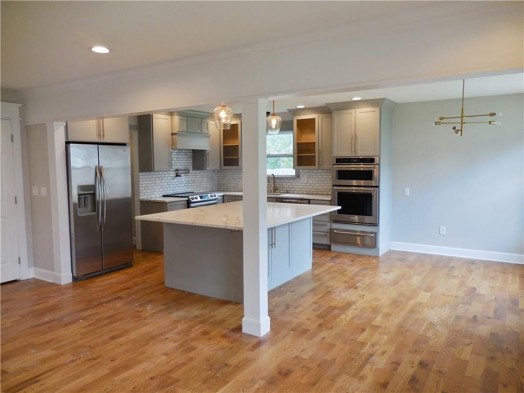 1000 Oakwood Street — photo 12