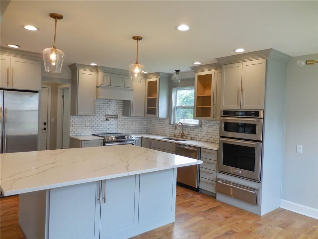 1000 Oakwood Street — photo 13
